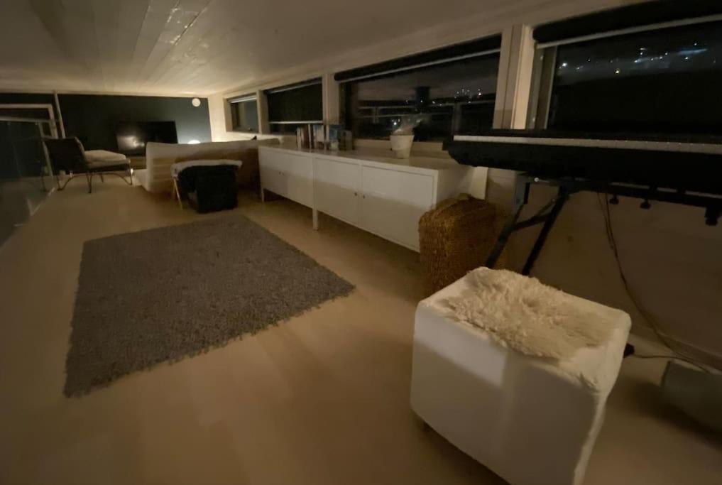 Delikat Hytte Omgitt Av Hallingdals Vakre Fjell Ål Exteriör bild