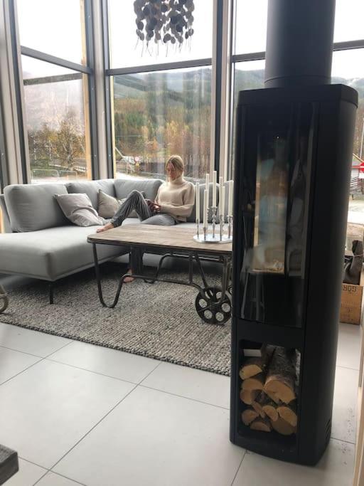 Delikat Hytte Omgitt Av Hallingdals Vakre Fjell Ål Exteriör bild