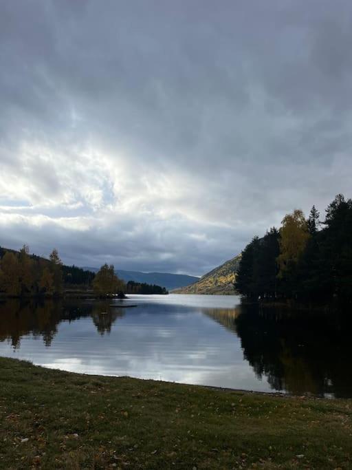 Delikat Hytte Omgitt Av Hallingdals Vakre Fjell Ål Exteriör bild