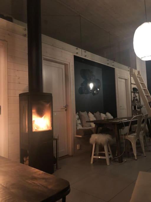 Delikat Hytte Omgitt Av Hallingdals Vakre Fjell Ål Exteriör bild